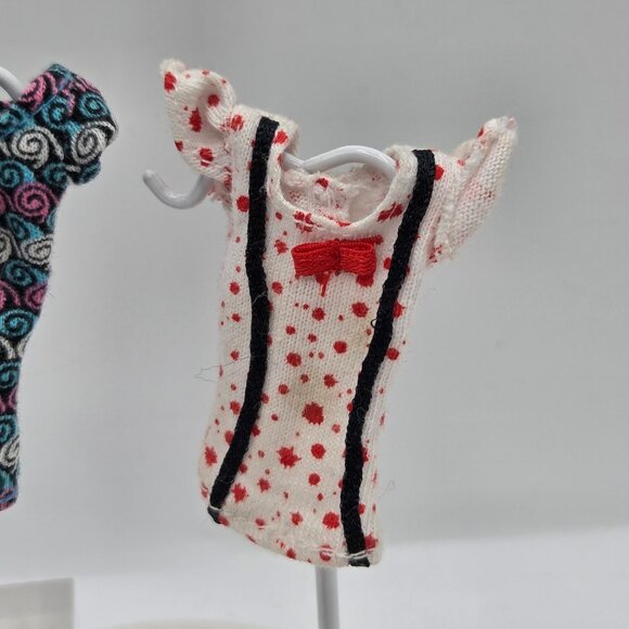 Monster High Doll Clothing Set: Lagoona Blue Mad Scientist Top Ghoulia Yelps Paj - Picture 3 of 6